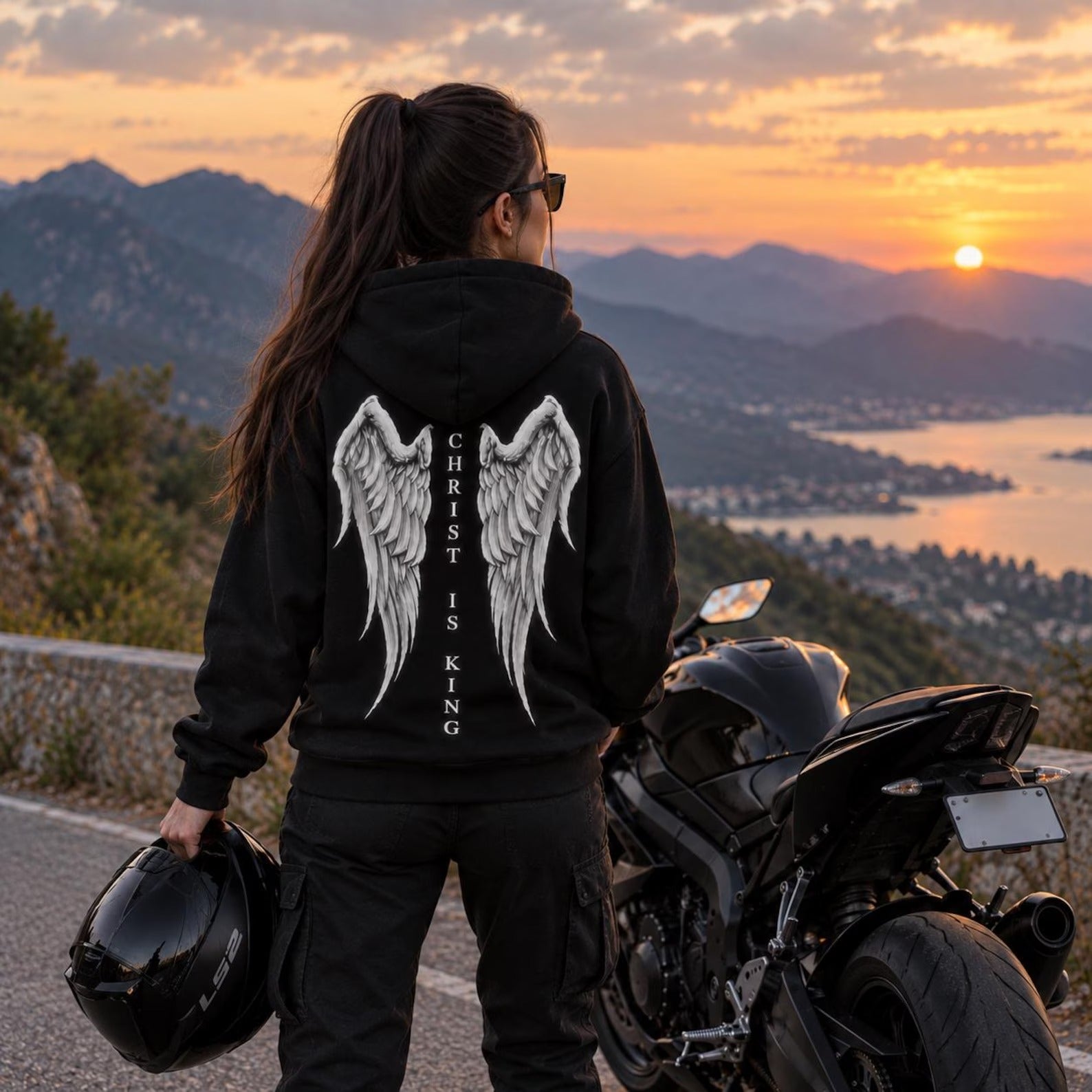 Women's Angel Wings Armored Motorcycle Reflective Hoodie in Black